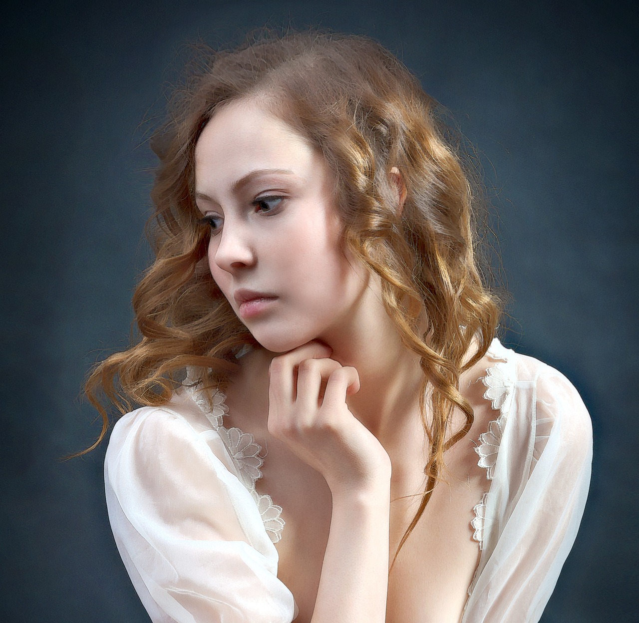 girl, sad girl, portrait, woman, sad, portrait of a woman, face, beauty, ms, beautiful woman, look, eyes, hair, appearance, people, peace of mind, love, alice